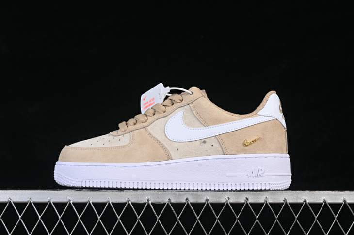 Picture of Air Force 1 _SKUfw22429735480339788fw